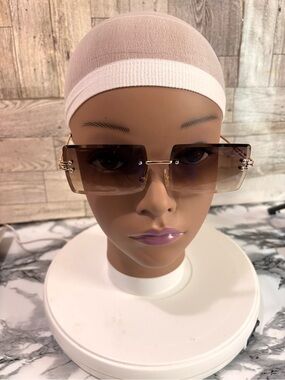 Fashion Nova Rimless Square Sunglasses - Brown Gradient